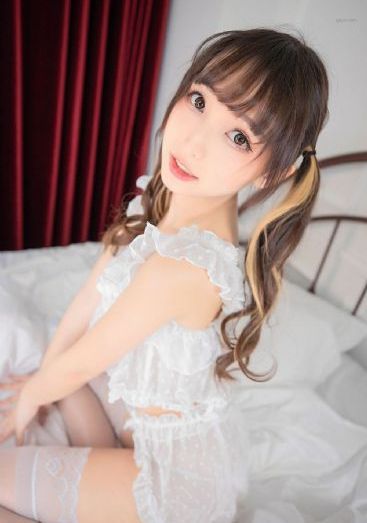 江南媳妇_JVID性感写真