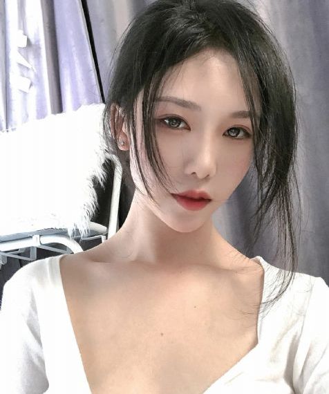 奥特曼全集免费看_英文版字幕