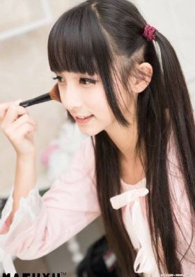 大胸女大学生_BD韩语手机免费观看